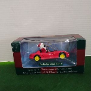 Maisto Classic Christmas Ornament